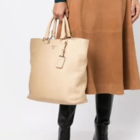 Prada Handbags - PRADA Cream Vitello Daino Leather Tote/ Crossbody Bag